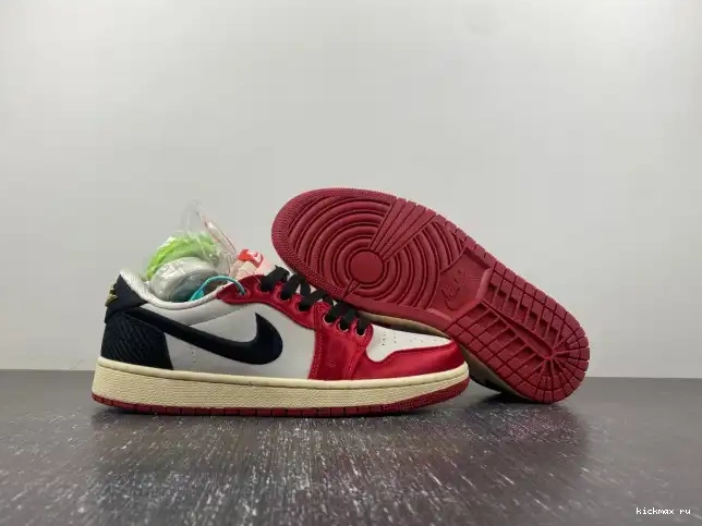 Cheap Kickmax Room OG FN0432-017 Low Air Jordan Trophy x Home 1 0514
